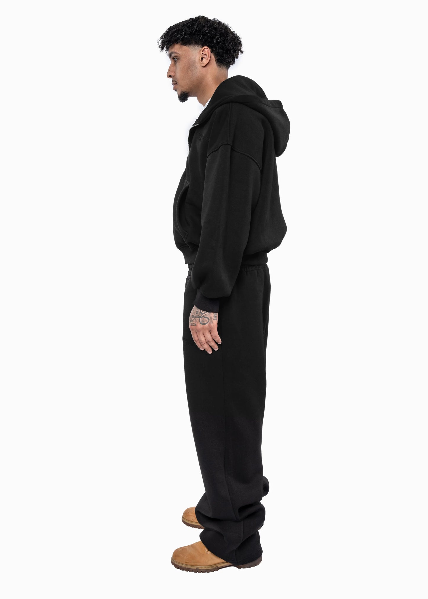 BLACK ON BLACK TRACKSUIT