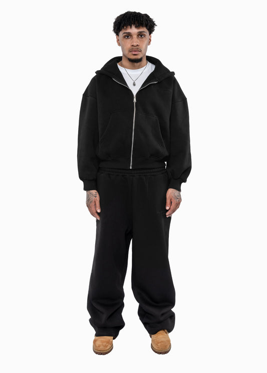 BLACK ON BLACK TRACKSUIT